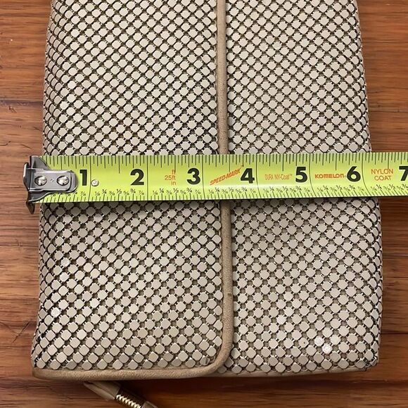 Whiting & Davis Vintage Cream Chainmail Mesh Enamel Crossbody Bag Purse - Picture 5 of 14